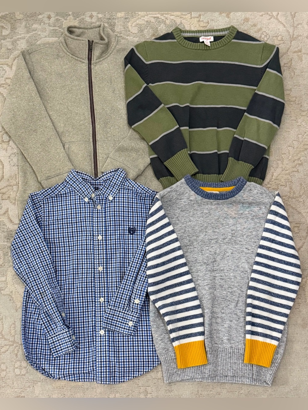 Lot of 4 Boys Youth Size 6/7 Long Sleeve Tops